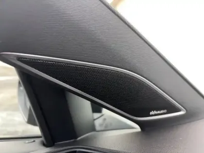 Photo 49 Volkswagen Golf  2.0 TSI 310 DSG7 4Motion