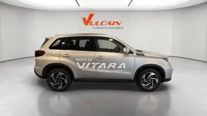 Photo 34 Suzuki Vitara  1.4 Boosterjet Hybrid