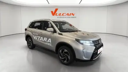 Photo 35 Suzuki Vitara  1.4 Boosterjet Hybrid