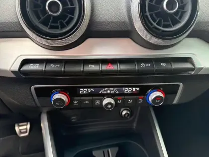 Photo 19 Audi Q2  35 TFSI 150 BVM6