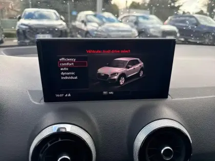 Photo 21 Audi Q2  35 TFSI 150 BVM6