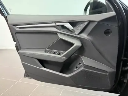 Photo 7 Audi A3  Sportback 40 TFSIe 204 S tronic 6