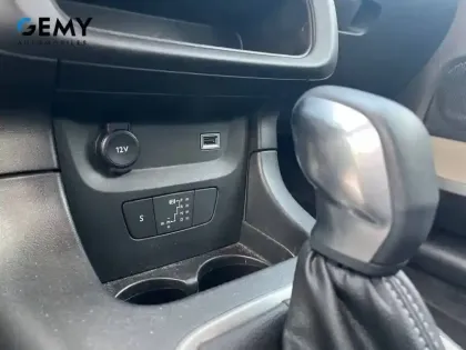 Photo 28 Citroën C3 Gén. III Ph2 Shine Pack 5