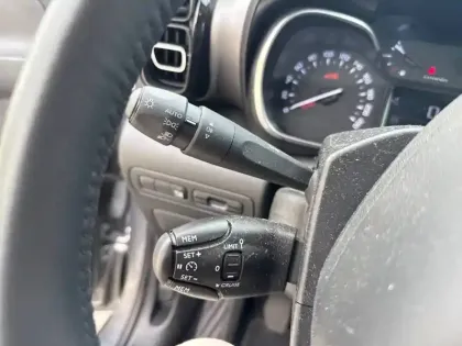 Photo 14 Citroën C3 Aircross  PureTech 110 S&S BVM6