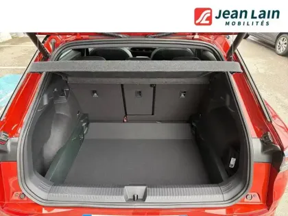 Photo 27 Volkswagen T-roc  1.5 eTSI EVO2 Hybrid 150 ch DSG7