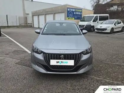 Photo 31 Peugeot 208  PureTech 75 S&S BVM5