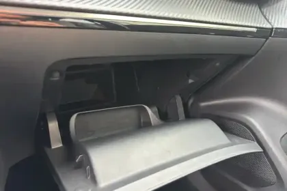 Photo 28 Peugeot 2008  PureTech 130 S&S BVM6