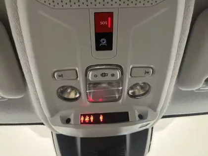 Photo 26 Peugeot 208  Hybrid 110 e-DCS6