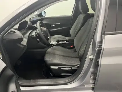 Photo 97 Peugeot 208  Hybrid 110 e-DCS6