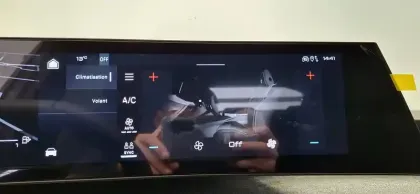 Photo 24 Peugeot 3008  Hybrid 145 e-DCS6