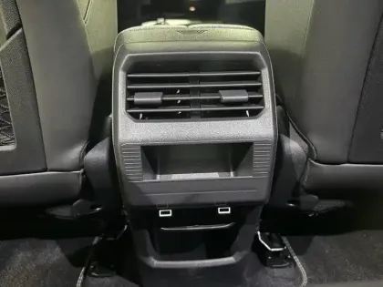 Photo 20 Peugeot 3008  Hybrid 145 e-DCS6