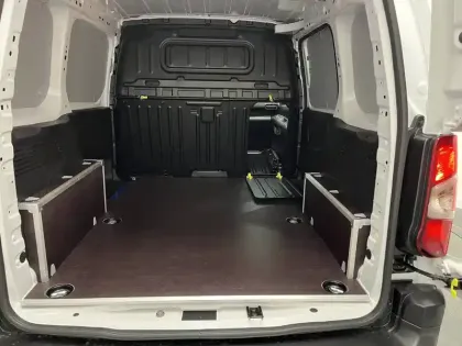 Photo 49 Peugeot Partner  FOURGON M 650 KG BLUEHDI 100 S&S BVM6