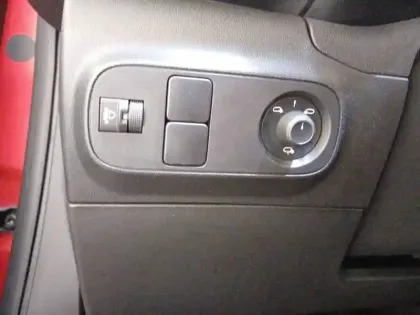 Photo 58 Citroën C3 Gén. III Ph2 NG PLUS 5