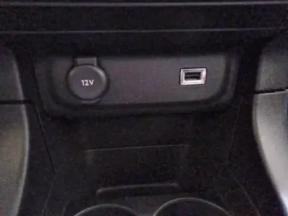 Photo 54 Citroën C3 Gén. III Ph2 NG PLUS 5