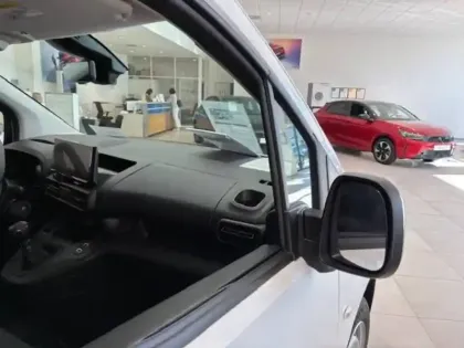 Photo 14 Opel Combo  CARGO M CHARGE UTILE MAJOREE DIESEL 100 CH MANUELLE