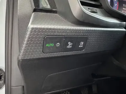 Photo 15 Audi A1  Sportback 25 TFSI 95 ch BVM5