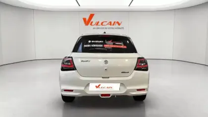 Photo 17 Suzuki Swift  1.2 Dualjet Hybrid