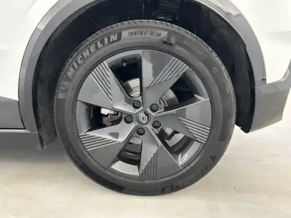 Photo 19 Renault Megane  E-Tech 130 ch autonomie confort GSR2