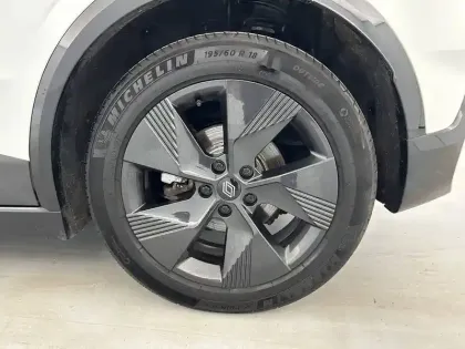 Photo 30 Renault Megane  E-Tech 130 ch autonomie confort GSR2