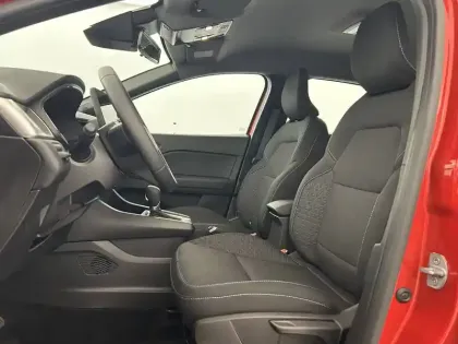 Photo 38 Renault Captur  E-Tech full hybrid 145 ch