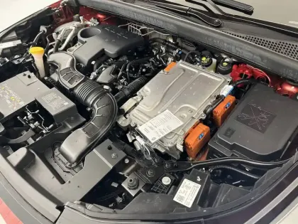 Photo 47 Renault Captur  E-Tech full hybrid 145 ch