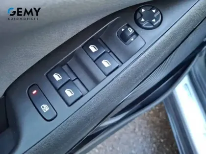 Photo 72 Opel Crossland X Gén. I Ph1 Design 120 ans 5