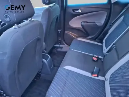 Photo 8 Opel Crossland X  1.2 Turbo 110 ch