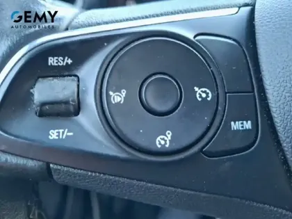 Photo 21 Opel Crossland X  1.2 Turbo 110 ch