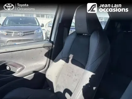 Photo 18 Toyota Yaris  Hybride 130h