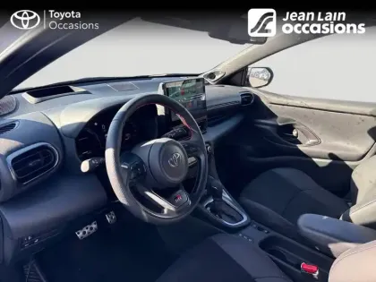 Photo 10 Toyota Yaris  Hybride 130h