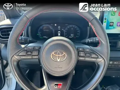 Photo 11 Toyota Yaris  Hybride 130h