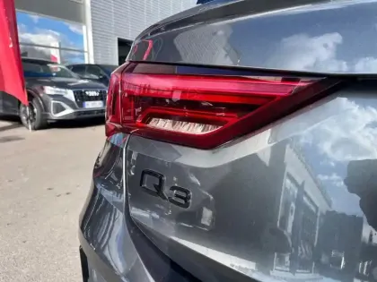 Photo 39 Audi Q3  Sportback 35 TDI 150 ch S tronic 7