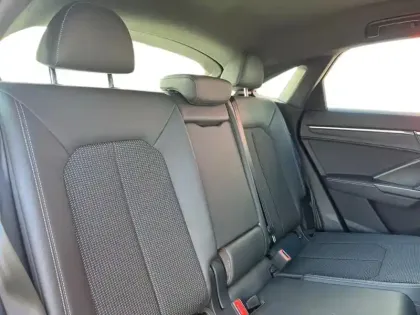 Photo 9 Audi Q3  Sportback 35 TDI 150 ch S tronic 7