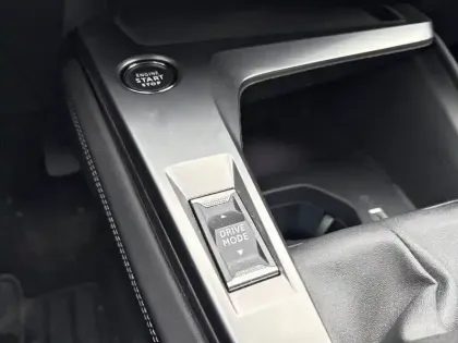 Photo 14 Peugeot 308  BlueHDi 130ch S&S BVM6