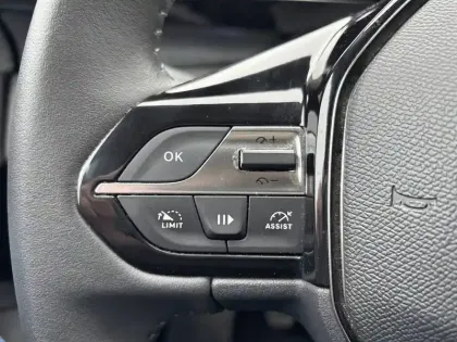 Photo 18 Peugeot 308  BlueHDi 130ch S&S BVM6