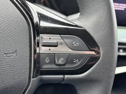 Photo 19 Peugeot 308  BlueHDi 130ch S&S BVM6