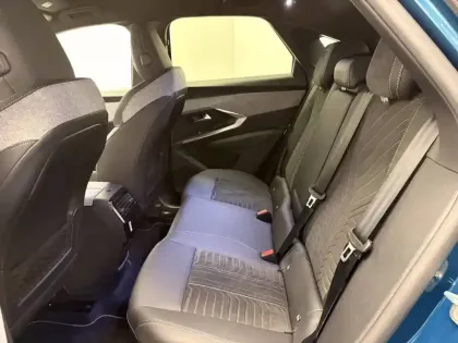 Photo 105 Peugeot 3008  Hybrid 145 e-DCS6