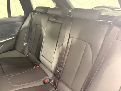 Photo 39 BMW Serie 3 M3 Competition M xDrive 510 ch BVA8