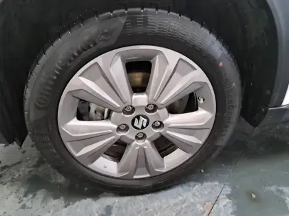 Photo 16 Suzuki Vitara  1.5 Dualjet Allgrip Hybrid Auto