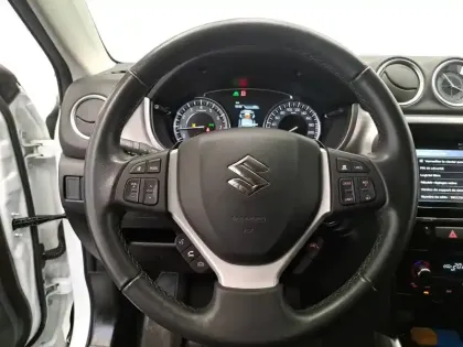Photo 31 Suzuki Vitara  1.5 Dualjet Allgrip Hybrid Auto