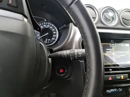 Photo 28 Suzuki Vitara  1.5 Dualjet Allgrip Hybrid Auto