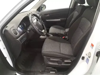 Photo 25 Suzuki Vitara  1.5 Dualjet Allgrip Hybrid Auto