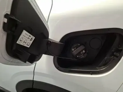 Photo 20 Kia Sportage  Hybride 239 ch BVA6