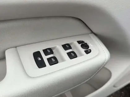 Photo 11 Volvo Xc60  B4 (Diesel) 197 ch Geartronic 8