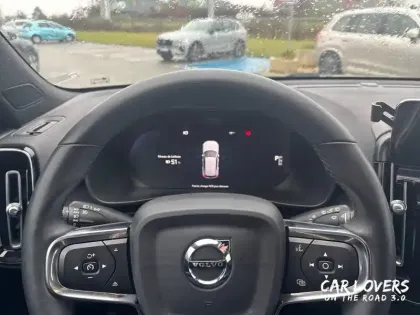 Photo 11 Volvo Xc40  Recharge 231 ch 1EDT