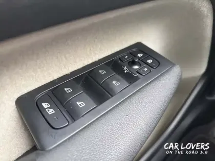 Photo 15 Volvo Xc40  T5 Recharge 180+82 ch DCT7