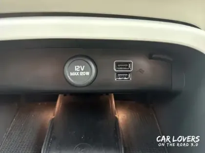 Photo 28 Volvo Xc40  T5 Recharge 180+82 ch DCT7