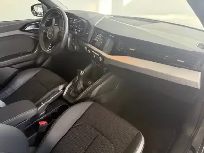 Photo 6 Audi A1  Sportback 30 TFSI 110 ch S tronic 7