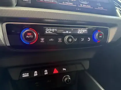 Photo 26 Audi A1  Sportback 30 TFSI 110 ch S tronic 7