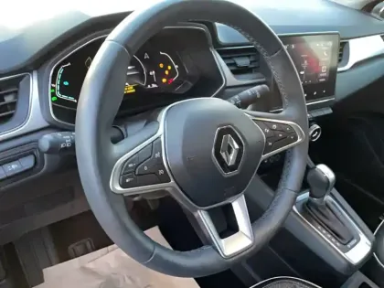 Photo 14 Renault Captur  E-Tech 145 - 21